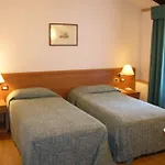 Отель Monaco 3*