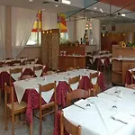 Monaco Hotel 3*