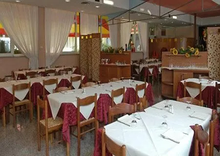 Monaco Otel 3*
