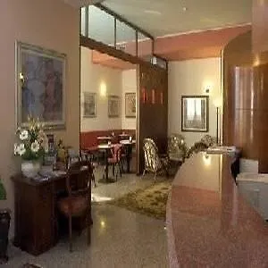 Отель Monaco