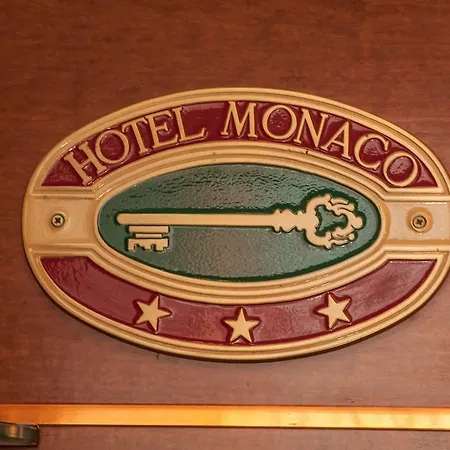 Monaco Отель