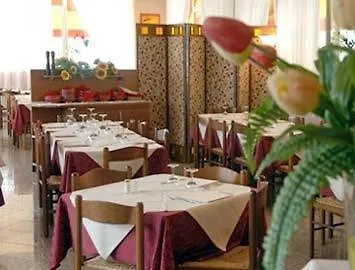 Отель Monaco 3*